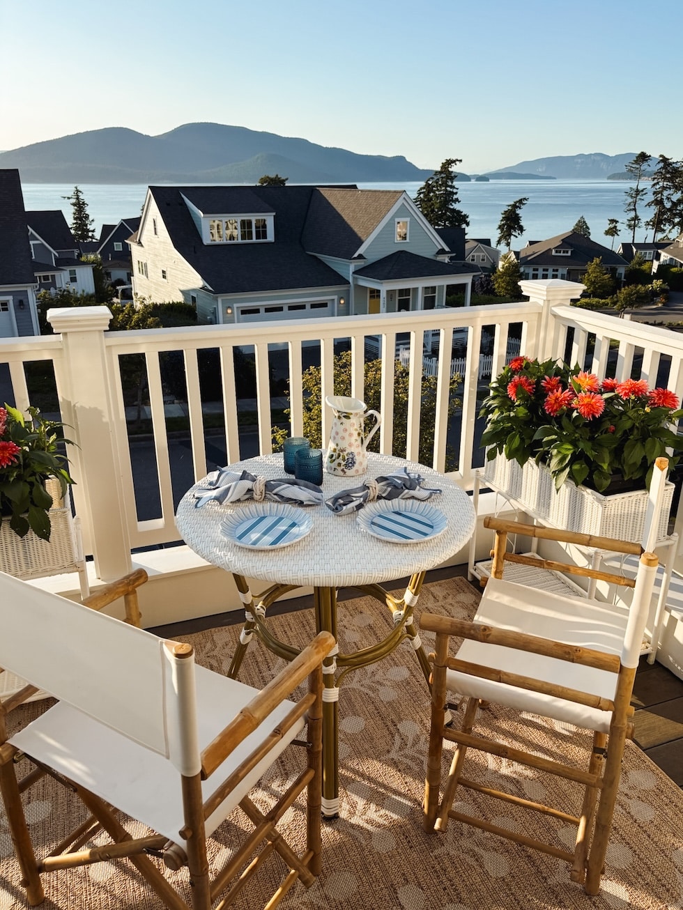 3 Secrets to Turn a Small Outdoor Space into a Retreat